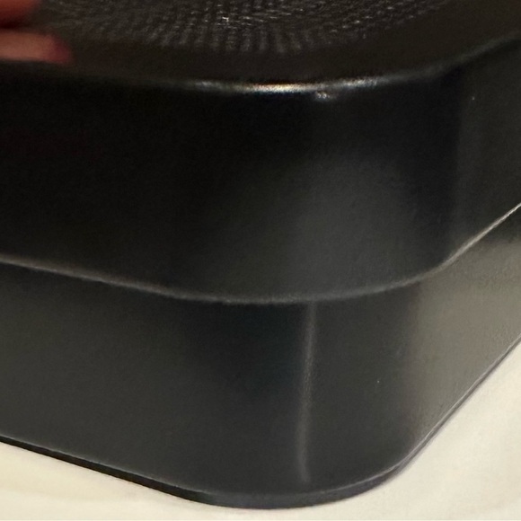 Black leather wallet. Men’s wallet card holder Slim fit. NEW in box!  NWT - Picture 6 of 7